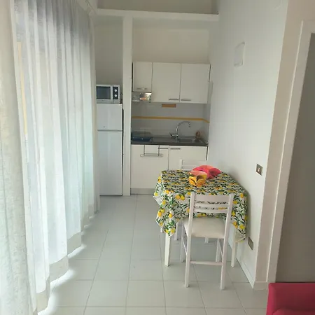 Apartment Sul Mare Con Posto Auto E Terrazzo Marcelli
