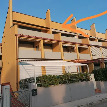 Sul Mare Con Posto Auto E Terrazzo Apartment